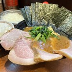 ラーメン 末廣家 - 