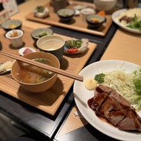 ビストロカラト -  ビストロカラト -