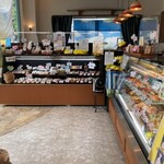 パティスリー・アン・ガトー - 店内。