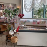 パティスリー・アン・ガトー - 店内。