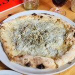 ライオンロック - シラス2,200円