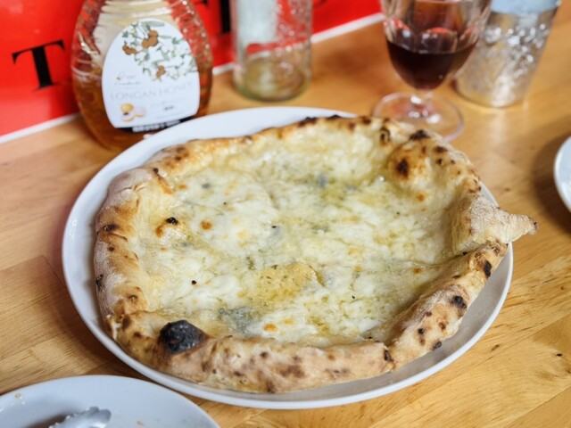 【石窯ピザと自然派ワイン】Piz-Naz　　　キーボード、マウスなし 石窯ピザと自然派ワイン】Piz-Naz キーボード、マウスなし 石窯