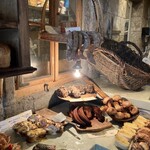 アマムダコタン - ❓型のぶらさがってるものも売り物です