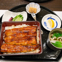割烹蒲焼 横浜八十八 吉田町店 - 