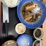 市場食堂ぶえんかん - しっかりと酢の味のモズクです