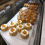 フレデリック カッセル 銀座三越店 - 