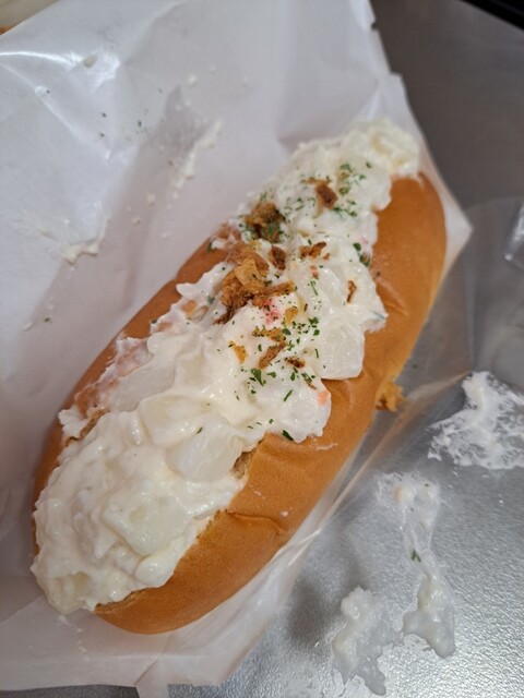 やりすぎコッペパン - 国母/パン | 食べログ