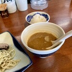 濃厚魚介らぅ麺 純 - スープ