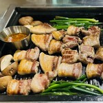 ヨプの黒豚屋 - 