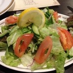 カーン・ケバブ・ビリヤニ - サービス　スペシャルサラダ