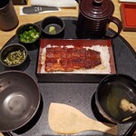 306511402 - ひつまぶし・吸物