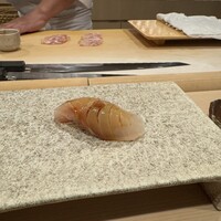 鮨 まるふく - 黒メジナ 梅肉