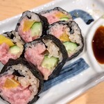 立ち呑み 亜時戸 - 店主曰く、太巻き