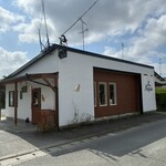 ベーカリー アクア - 住宅地にあります。