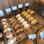 ベーカリー アクア - どれも美味しそう♪♪♪