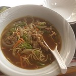 藤木食堂 - 名物カレー焼きそば。ほとんどカレーラーメン。際立つチープさが安定の美味さ。