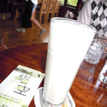 紅木屋休閒茶坊 - 猫空のカフェでミルクティー♪