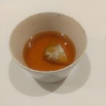 La Vallee d'Or - こんそめにマッシュルームのラビオリ