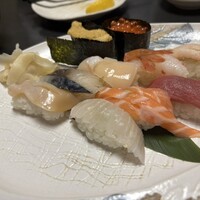 海鮮家 はこだて 本店 - 