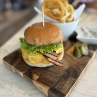 Grill&Dining G - マリオットバーガー味は普通。和食セットがおすすめ