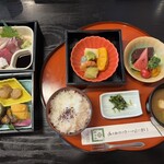 宮本屋 - フタを開ける至福の時