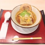 麺スタイル谷本家 - お店の雰囲気に合わせてお上品に撮影しました
