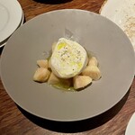 Za'snatch - ブラッターチーズと季節のフルーツ（桃でした）