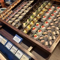 リュクス ダイニング ハプナ - 