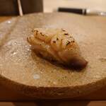 鮨 ゆたか - 北寄貝は炙りを頂きました