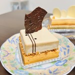 ラヴニュー - セーブル