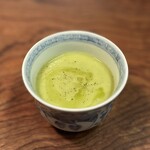 cisoqui - ④スナップエンドウと新玉ねぎの冷製スープ