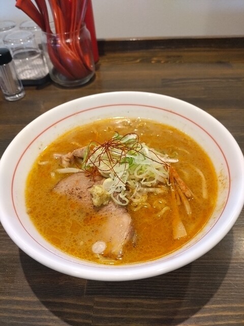 麺屋 朱雀 - 糸井（ラーメン）の写真