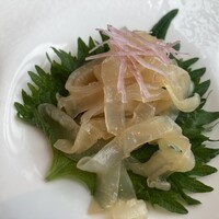 中国料理 「望海楼」 ヒルトン福岡シーホーク - ＜前菜＞
                      クラゲの冷製アップ