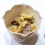 うを徳 - 2025.6 ムラサキウニと千葉産サザエの炊き込みご飯 イタリア産サマートリュフ掛け