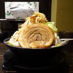 麺や 久 - カネシ醤油　1,050円（野菜マシ）