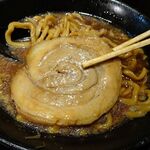 麺や 久 - カネシ醤油　1,050円（野菜マシ）