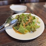 オオミヤバル - 贅沢生ドレッシンググリーンサラダ　700円