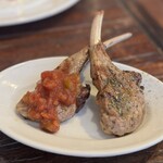 オオミヤバル - ラムチョップ（サルサ・ハーブソルト）　490円×２