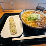 日和製麺 - ちくわの磯辺揚げと肉うどん