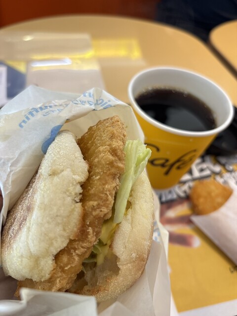 マクドナルド14枚 マクドナルド 14号幸町店 - 西登戸/ハンバーガー | 食べログ