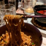 中国四川酒家 蔓山 - 麺リフト