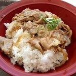 すき家 - 料理写真:豚生姜焼き丼