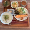 定食カフェ 白