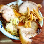 ラーメンハウス - 料理写真: