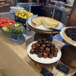 THE C's SKY CAFE & BAR - 