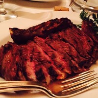 37 Steakhouse & Bar - 