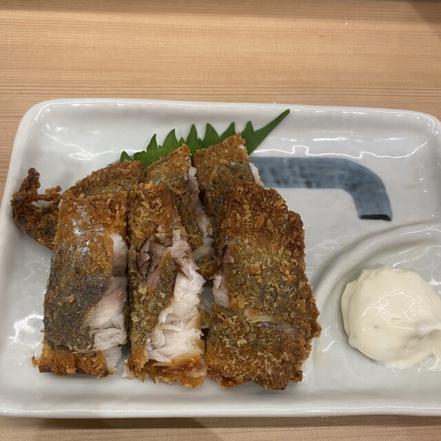 大阪駅ビルでマグロといえばここ』by ミキサー大帝 : 花神 第2ビル市場