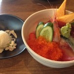 UOMARU - 海鮮丼