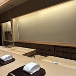 徳ㇵ本也 - カウンター席