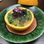 徳ㇵ本也 - 先付　赤貝、平貝、九条葱、菜の花ぬた和え、
      　キャビア 、三宝柑の果汁ゼリー